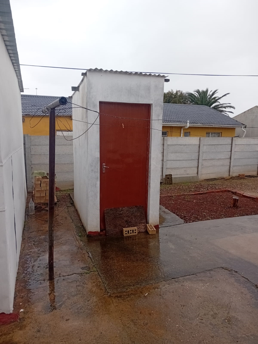 3 Bedroom Property for Sale in Kwa Nobuhle Eastern Cape